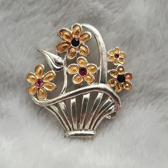 AAI Silvertone Floral Basket Brooch - Picture 1 of 6